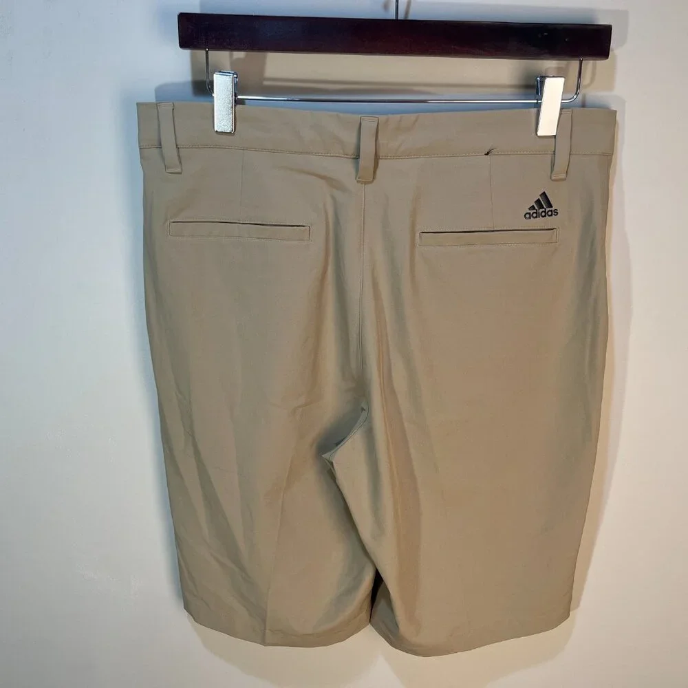 Adidas Golf Men’s 32 Khaki Tan Flat Front Shorts 10” Inseam ⛳️🔥